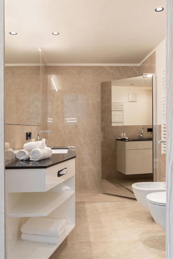 Nice Living Neue- Moderne Apartments Im Herzen Von Brixen - Kostenlose Brixencard - Ideal Fuer Familien, Paare, Geschaeftsreisende Und Allen Urlaubs Hungrigen Exterior foto